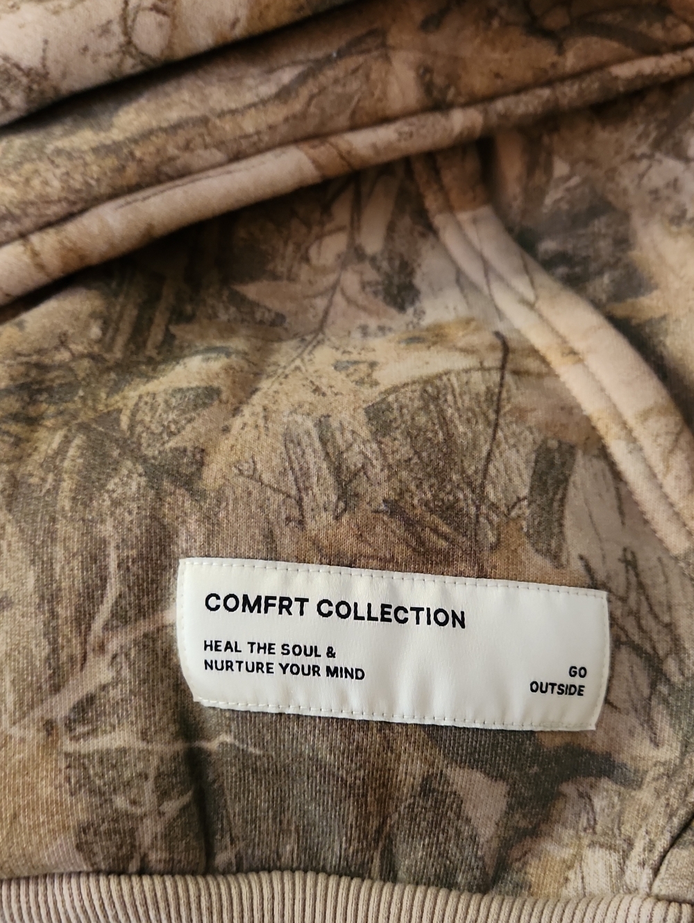 Comfrt XL Camo Zip-up Jacket - Picture 4 of 4